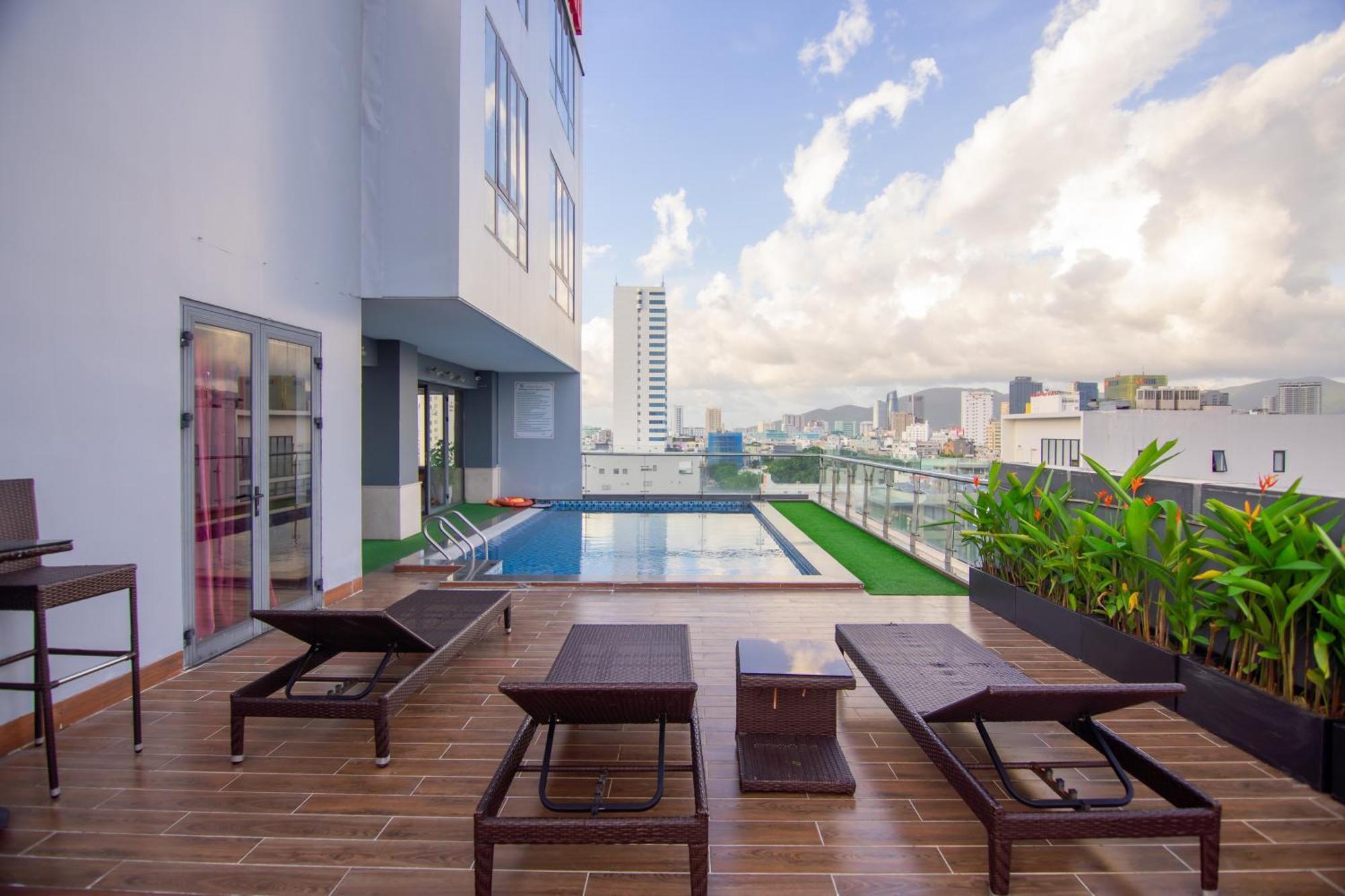 Quoc Cuong Center Da Nang Hotel By Haviland Exteriör bild