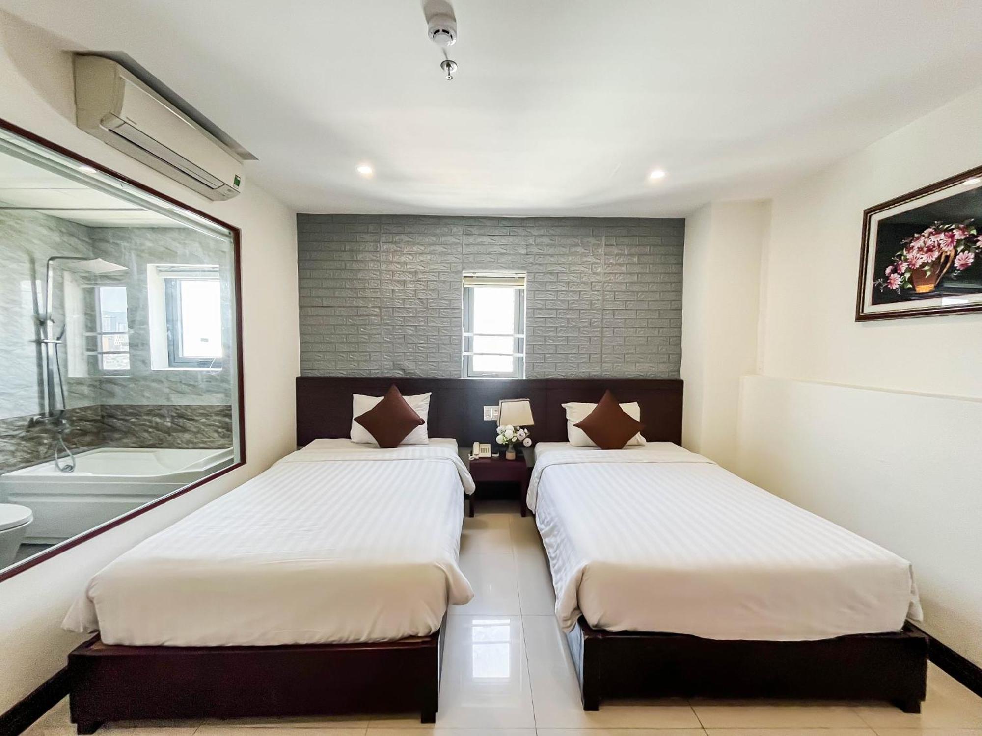 Quoc Cuong Center Da Nang Hotel By Haviland Exteriör bild